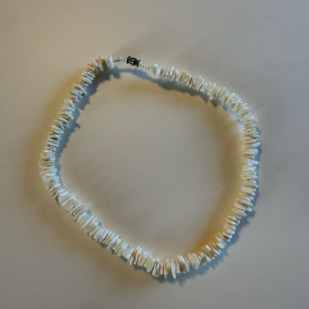 Three Pack Puka Shell Necklace - Picture 8 of 9